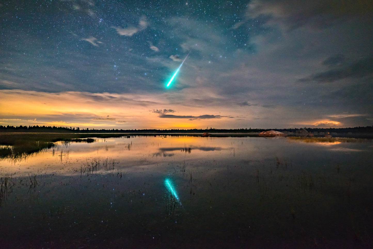 BOLIDE OVER HANSON LAGOON